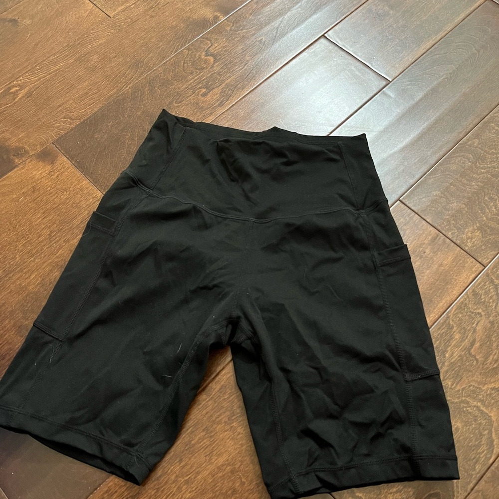 Set active black bike shorts w/ pockets size S